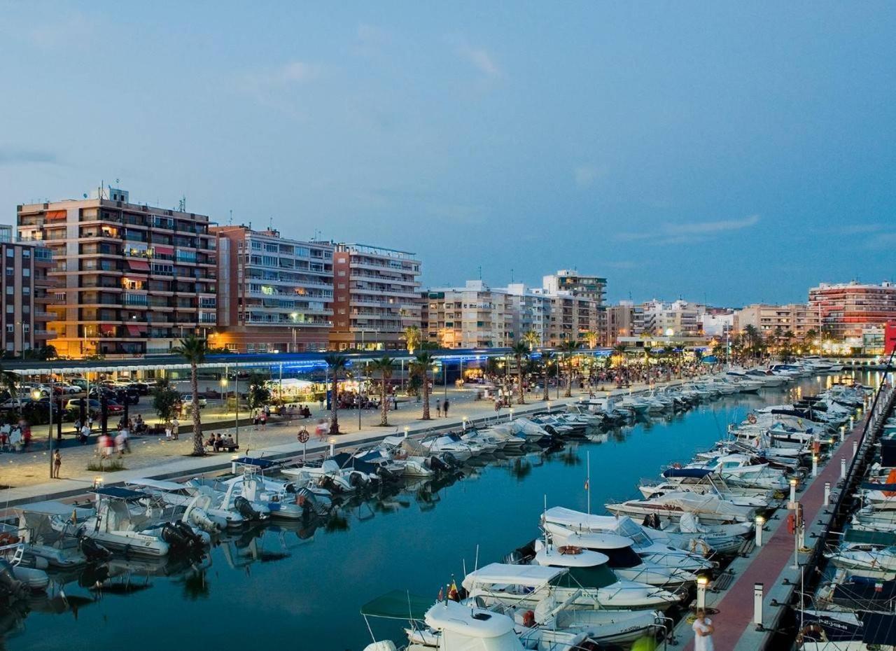 Pet Friendly - Apartamento Centrico Y Cerca De La Playa Санта Пола Екстериор снимка