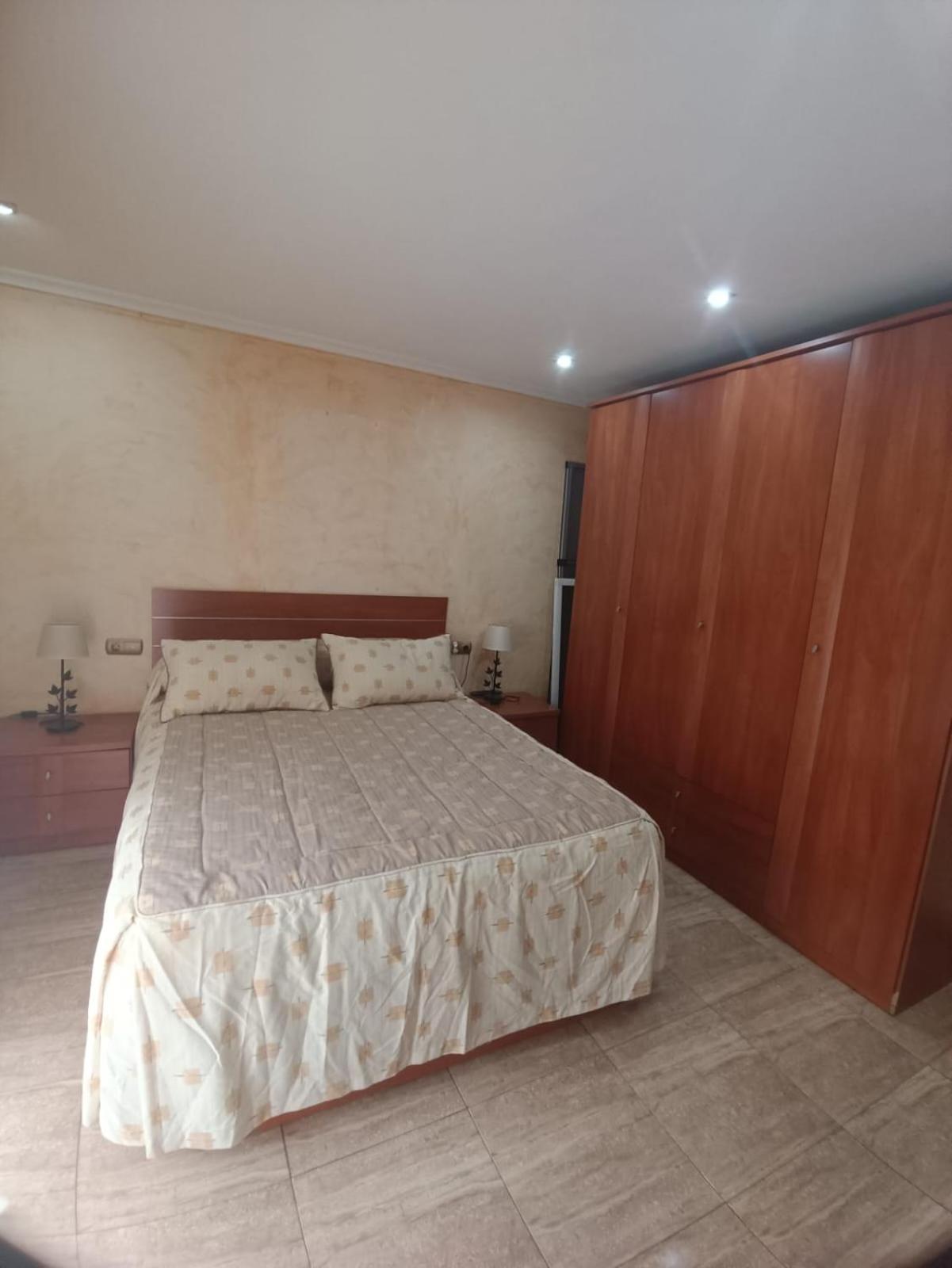 Pet Friendly - Apartamento Centrico Y Cerca De La Playa Санта Пола Екстериор снимка